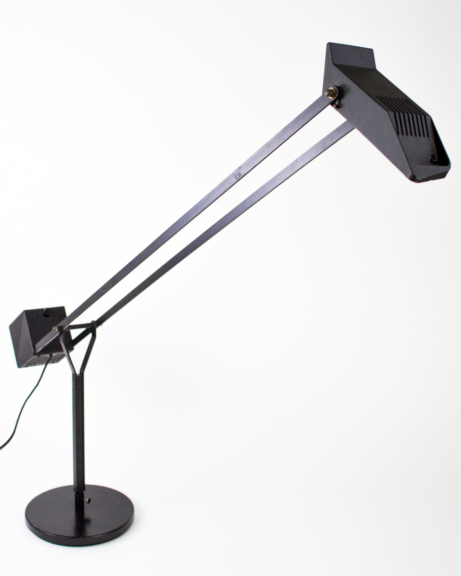 FASE - 1980's Spanish Halogen Desk Lamp: Title: FASE - 1980's Spanish Halogen Desk Lamp Description: The Fase company was founded by the self-made Pedro Martin Garcia and designer Luis Perez de la Oliva in 1964. The Boomerang lamp was one