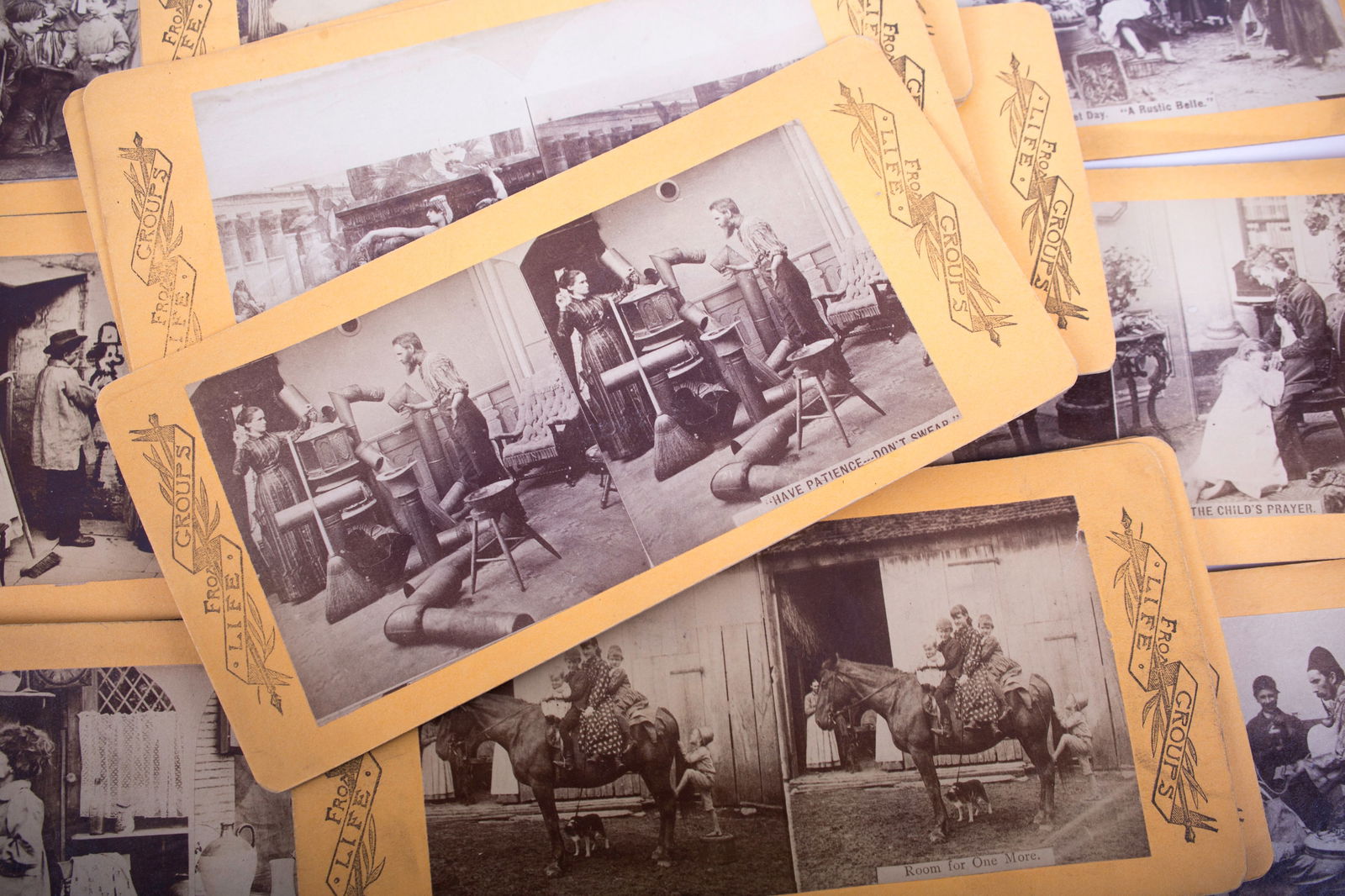 Antique French stereoscopic viewer 19th. with 30 views - 5