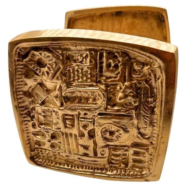 Paul Evans Style MCM Brutalist Bronze Door Handle Pull Pair, 3 Sets Available: Title: Paul Evans Style MCM Brutalist Bronze Door Handle Pull Pair, 3 Sets Available Description: Paul Evans-style bronze cast door pull set with a distinct late 1960s Mid-century/Brutalist pattern ac