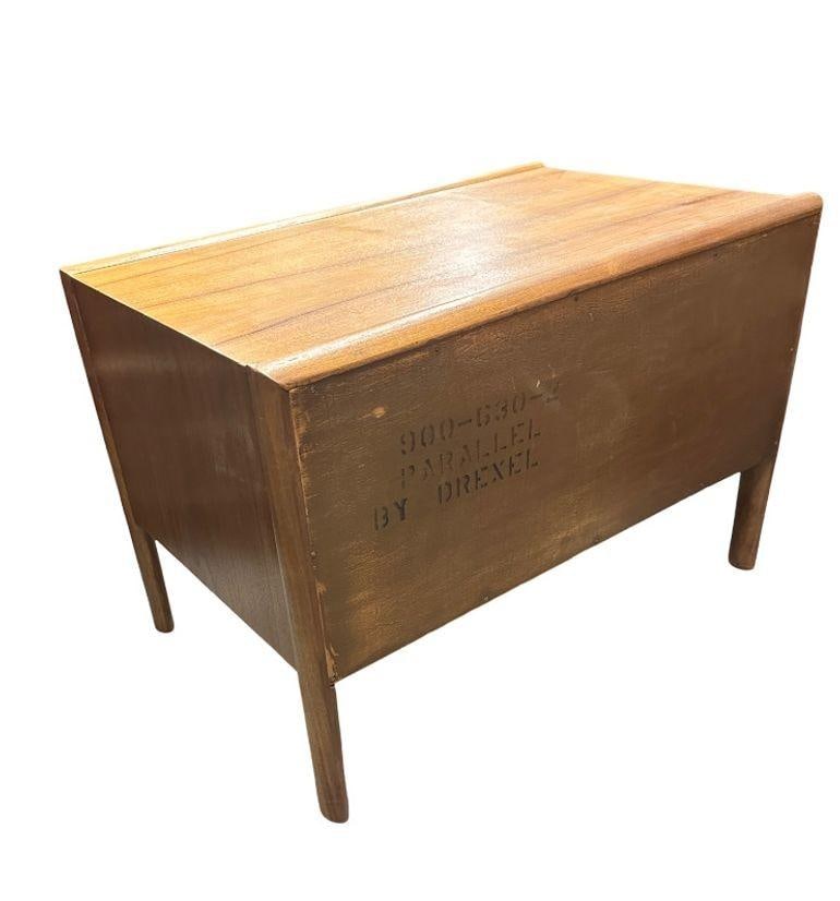 Mid Century "Parallel" Walnut End Table Commode by Barney Flagg For Drexel - 13