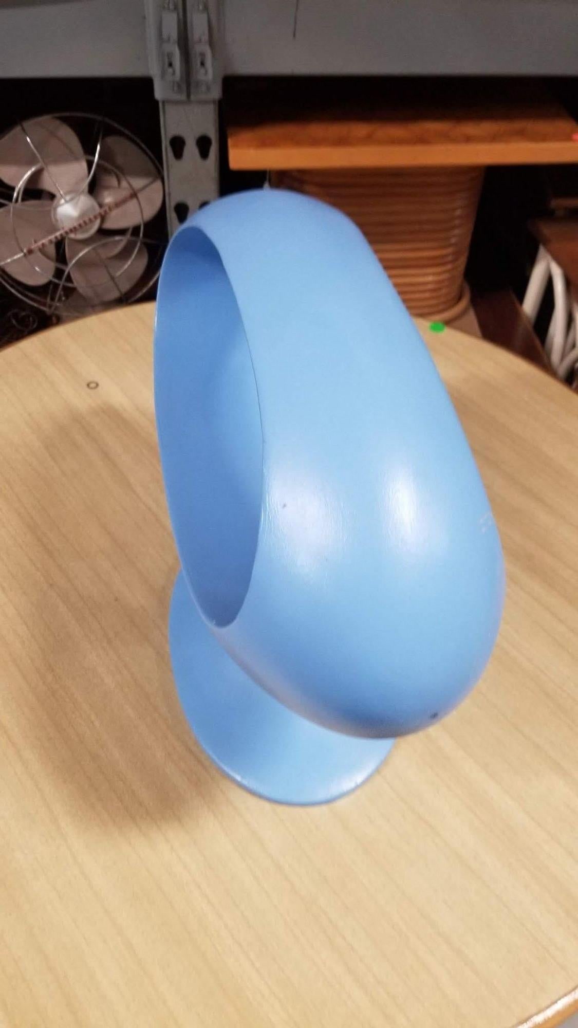 Y2K Space Age Mod Side Pedestal Table by William Emmerson - 3