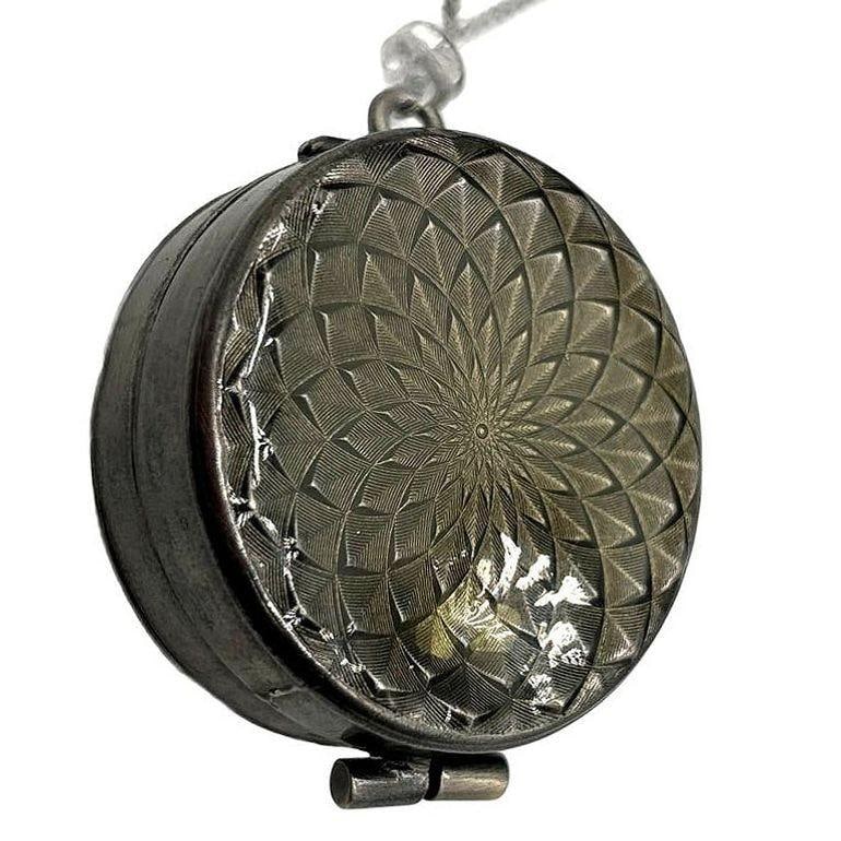 Valentino Enameled Powder & Rouge Makeup Cases w/ Gems - 13