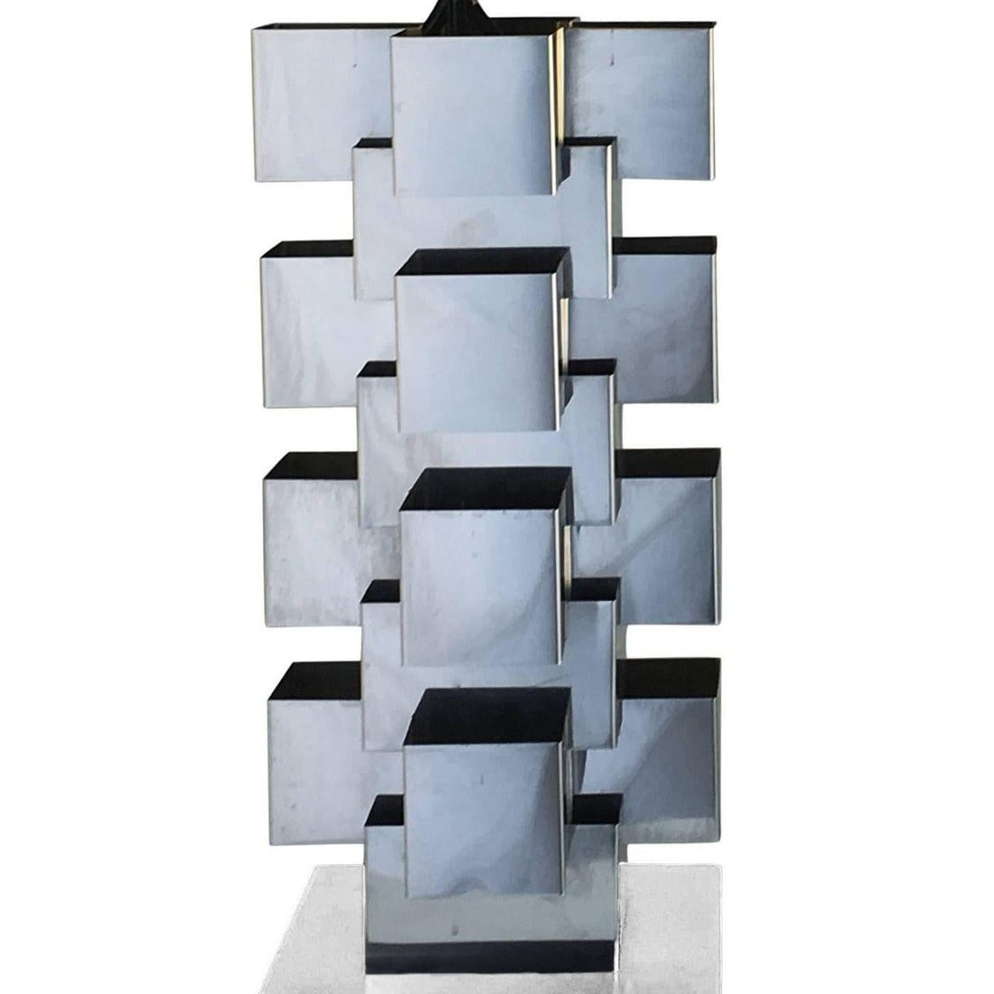 Brutalist Chrome Interlaced Column Sculpture Table Lamp by Curtis Jere - 18