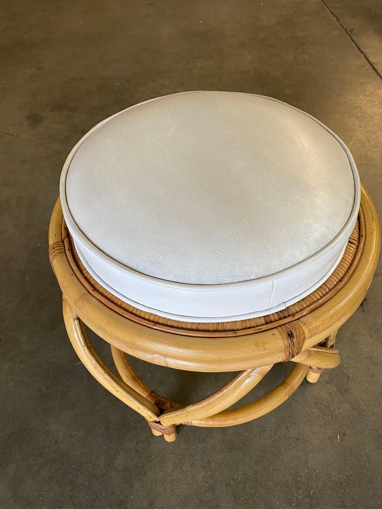 Round Wicker Top Rattan Table with Matching Stools Dining Set - 6