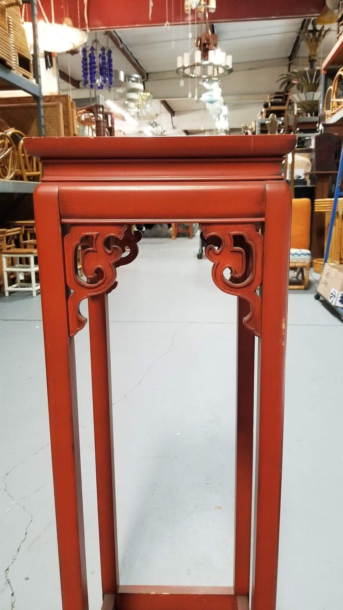 Red Ornate Pedestal Table in the Style Ming/Quing Style - 3