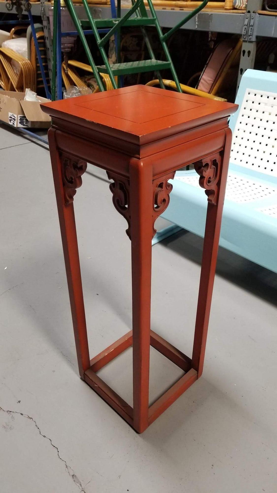 Red Ornate Pedestal Table in the Style Ming/Quing Style - 4