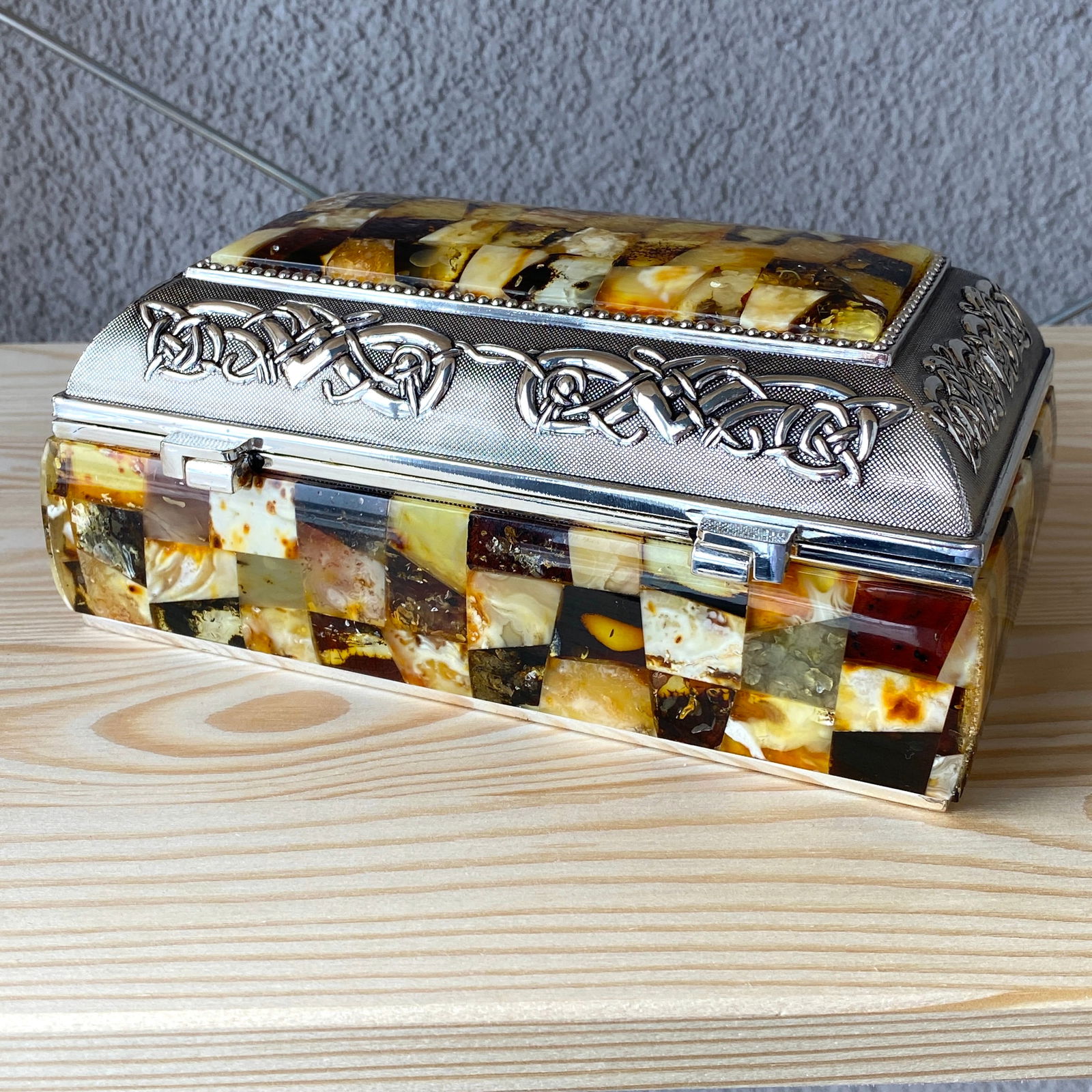 Antique Amber Jewellery box - 5