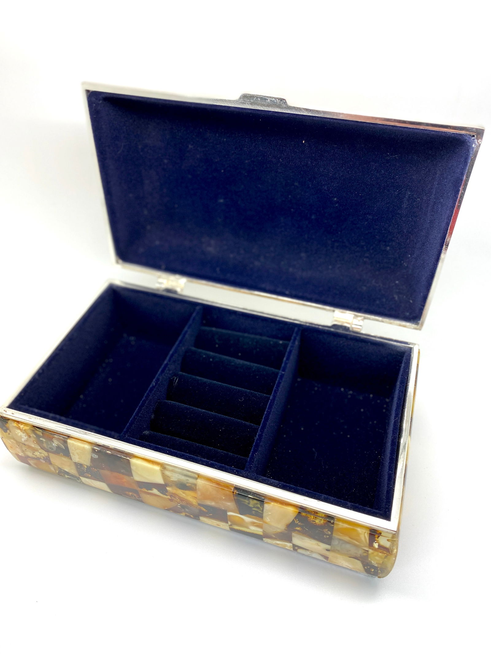 Staggering Unique Vintage Amber Jewellery box - 6
