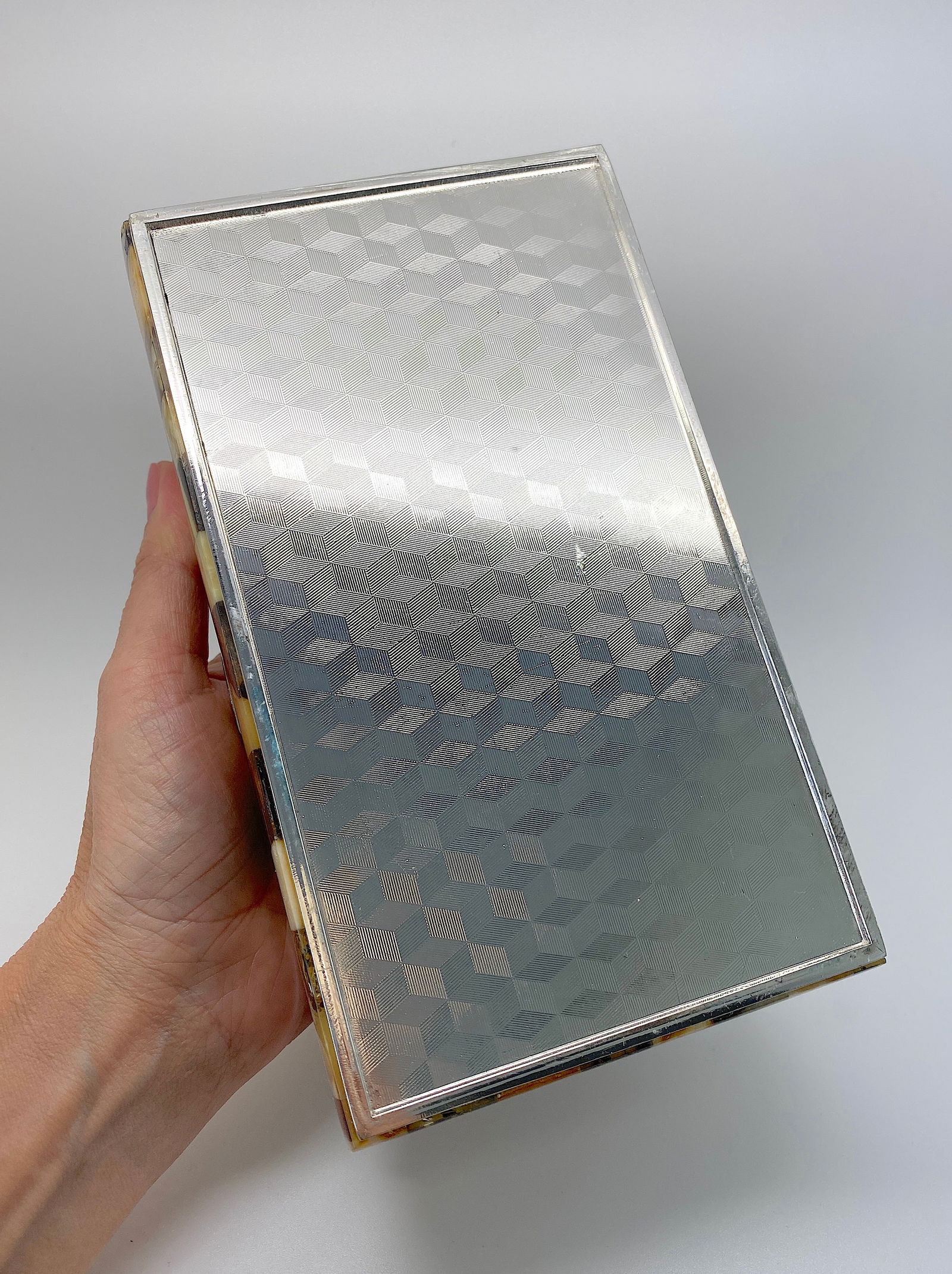 Staggering Unique Vintage Amber Jewellery box - 7