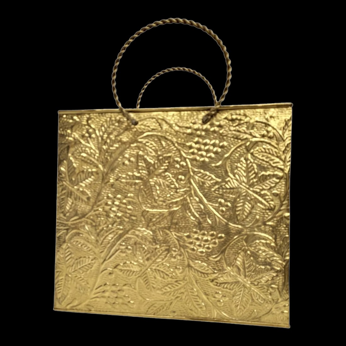 Vintage Brass Embossed Leaves Shopping Bag Magazine Stand: Vintage Brass Embossed Leaves Magazine Stand Rack Shopping Bag Trash Waste Basket Metal Art Holder Nice bag used for a … Read more Vintage Brass Embossed Leaves Magazine Stand Rack Shopping Bag