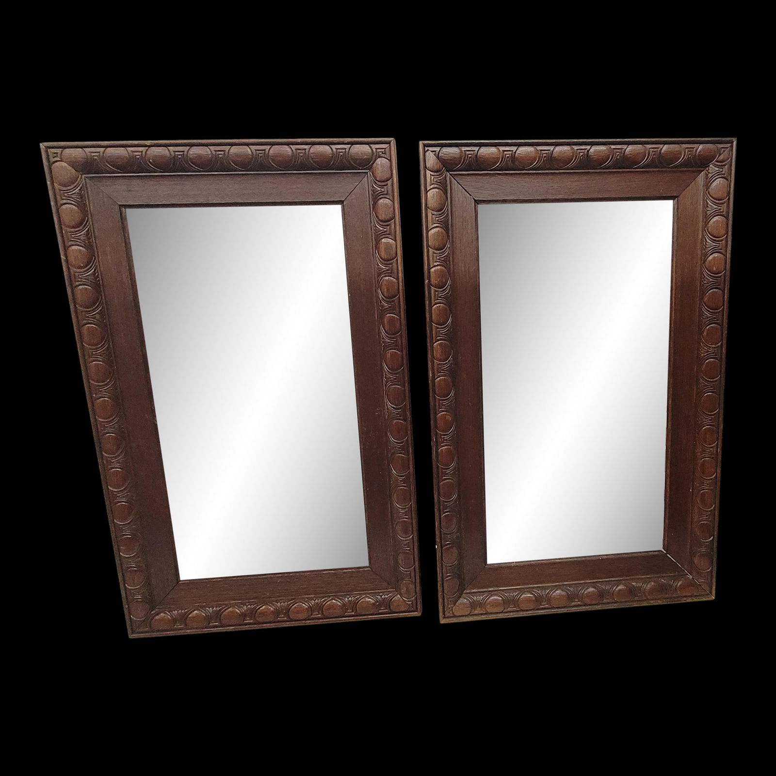 Set of 2 Vintage Western Wood Picture Frames Horizontally or Vertical: 2 Vintage Western Wood Picture Frames Horizontally or Vertical 33" x 21" In good condition, with minor wear and scratches. … Read more 2 Vintage Western Wood Picture Frames Horizontally or Verti