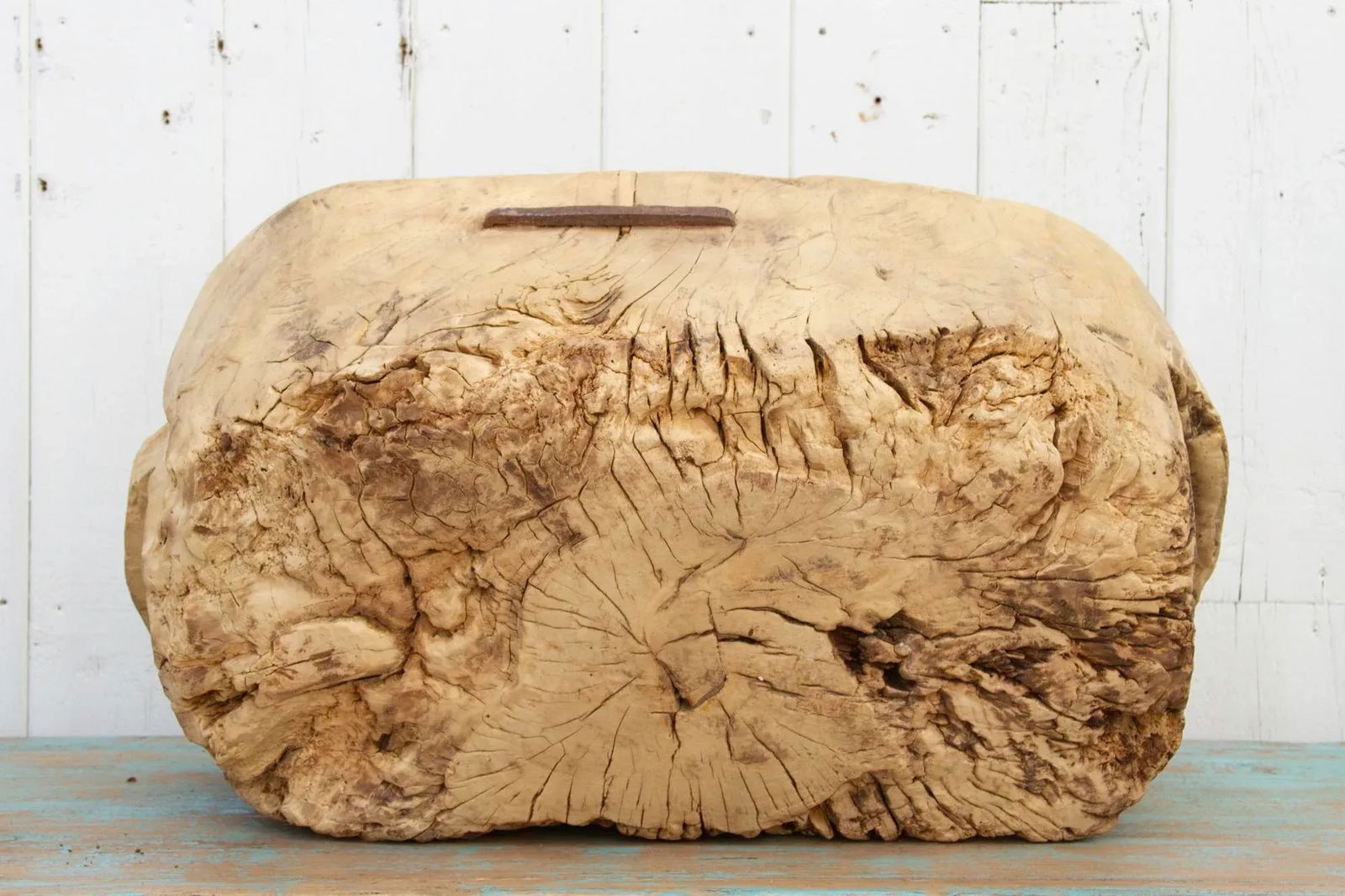 Robust Carved Asian Trough - 9