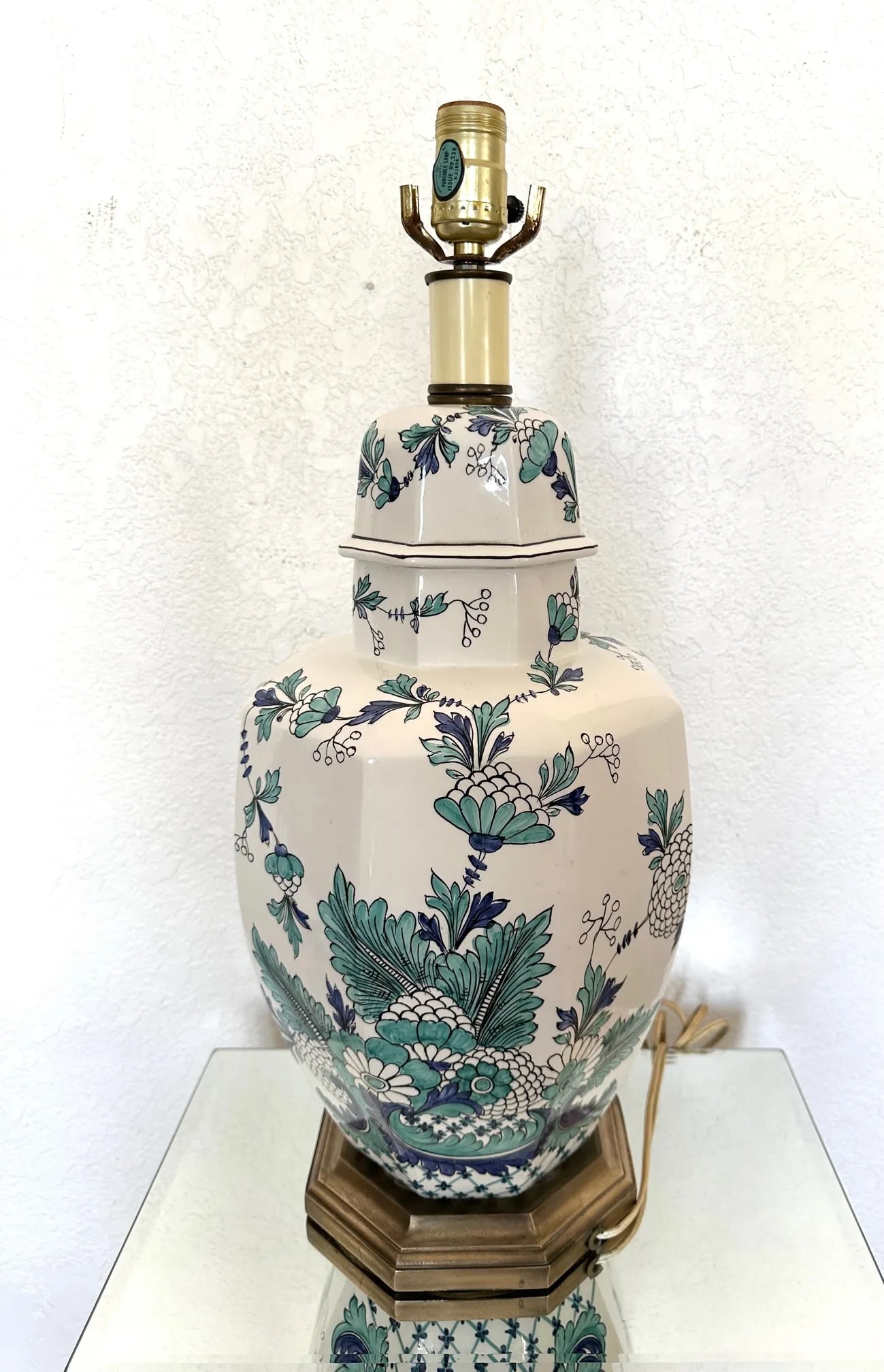 Vintage Ceramic Floral Ginger Jar Table Lamp - 2