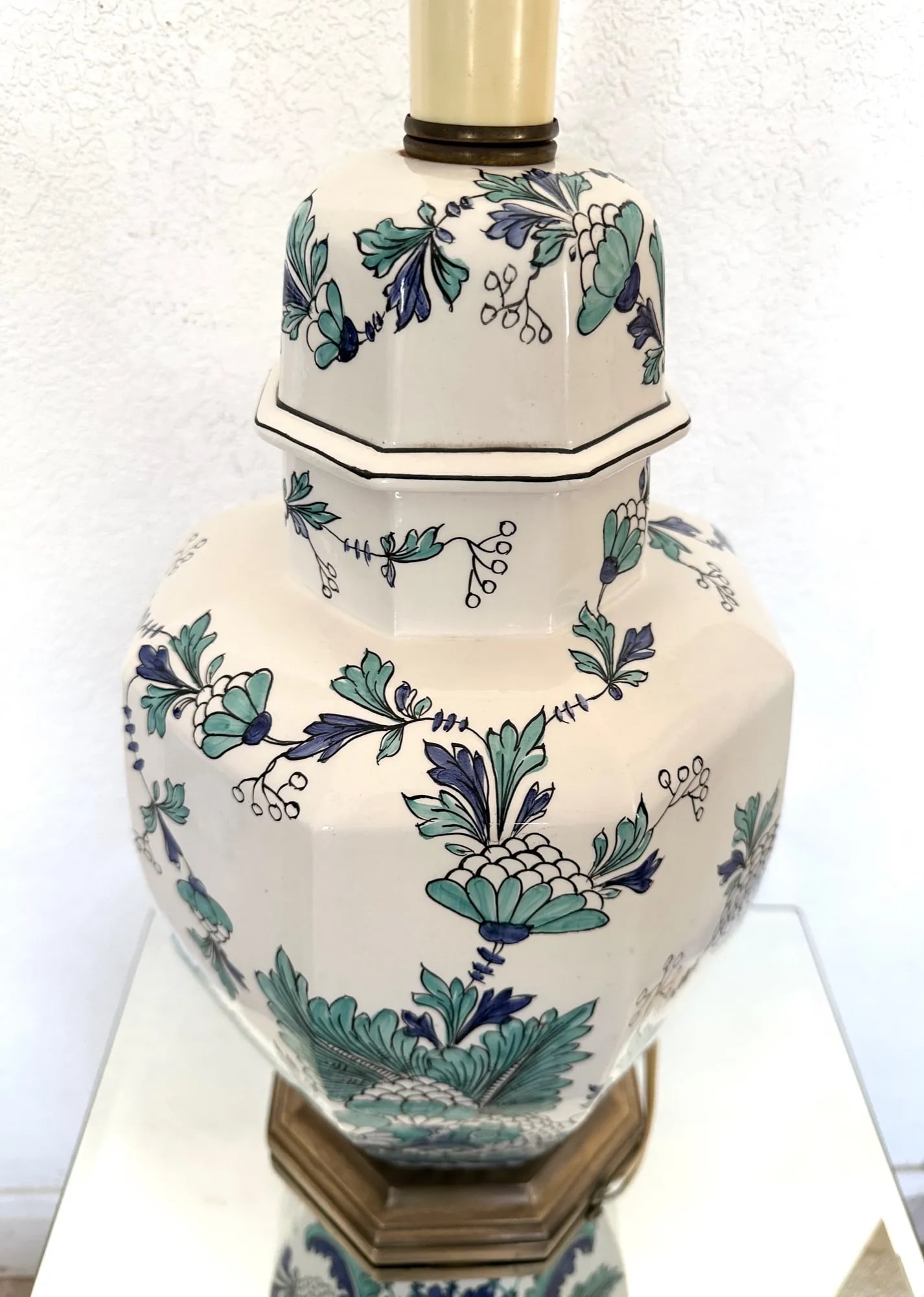 Vintage Ceramic Floral Ginger Jar Table Lamp - 4