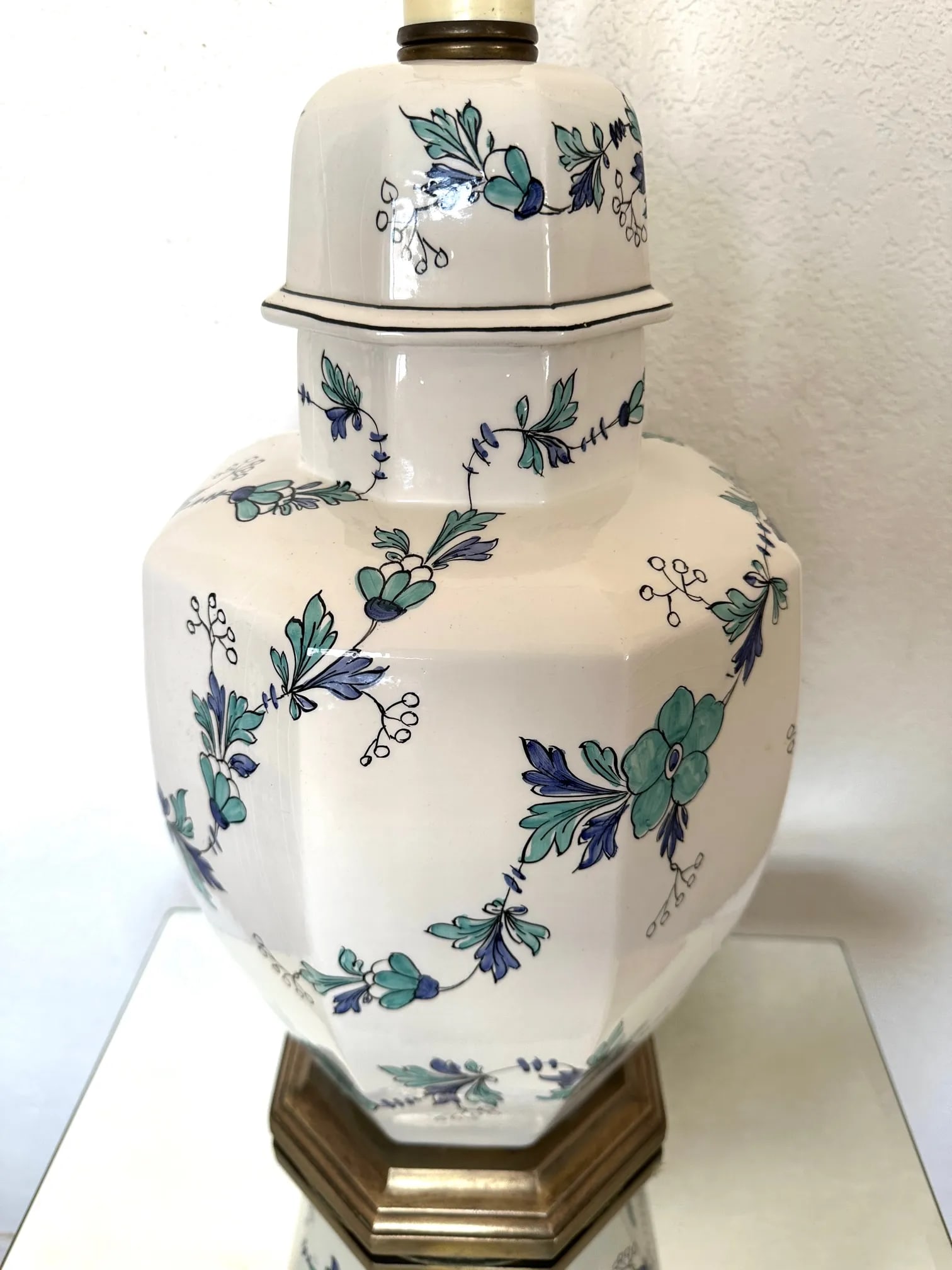 Vintage Ceramic Floral Ginger Jar Table Lamp - 5