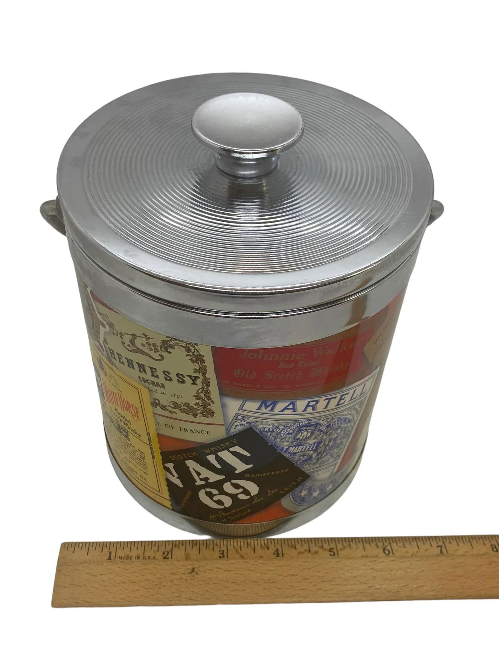 Mid 20th Century Small Polychrome Plastic and Chrome Italian Ice Bucket With Liquor Labels Design - 11
