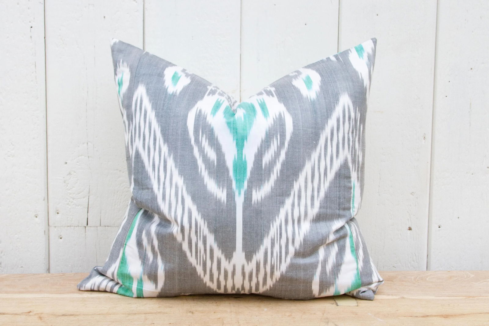 Pair of Gray Ikat Silk Pillows - 4