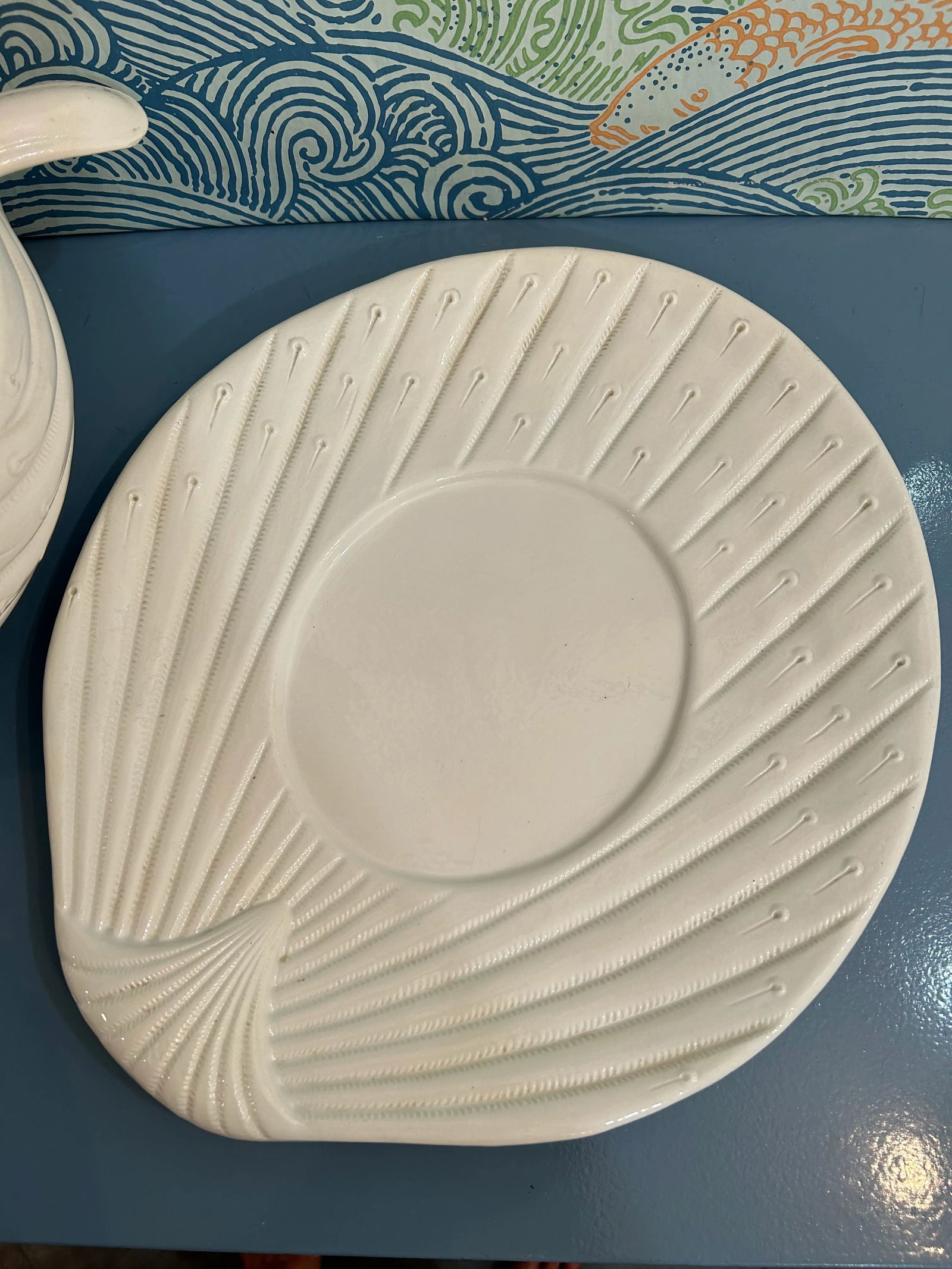 Late 20th Century Italian Ceramic Clam Shell Tureen With Ladle and Underplate - 6