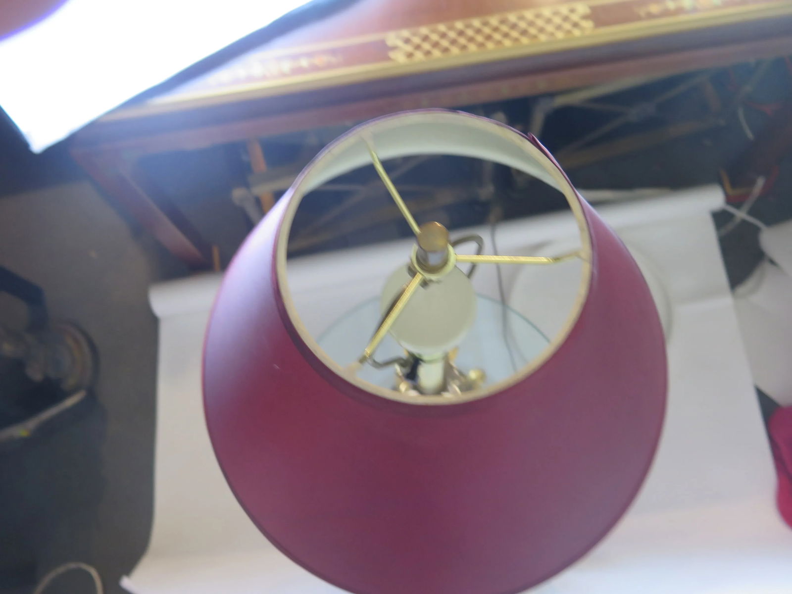 1970s Hollywood Regency Italian Tole Gold Leaf Floor Lamp - 4