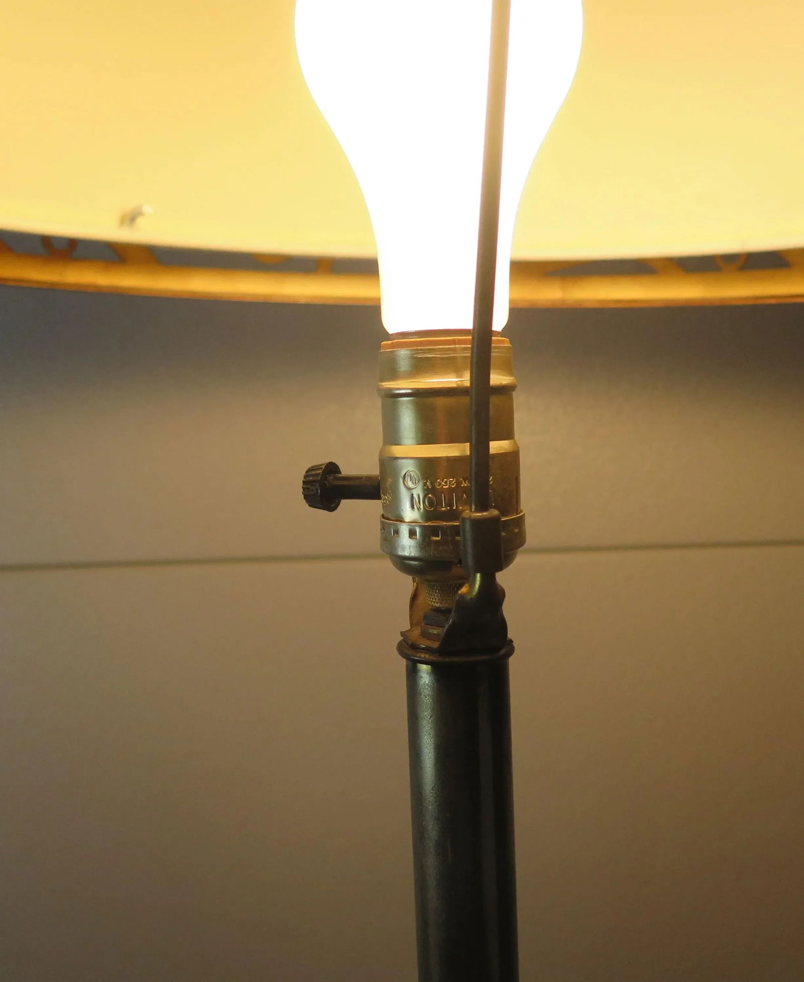 Vintage French Floor Lamp With Circular Tray With Raised Balcony and Cut Out Metal Shade - 3