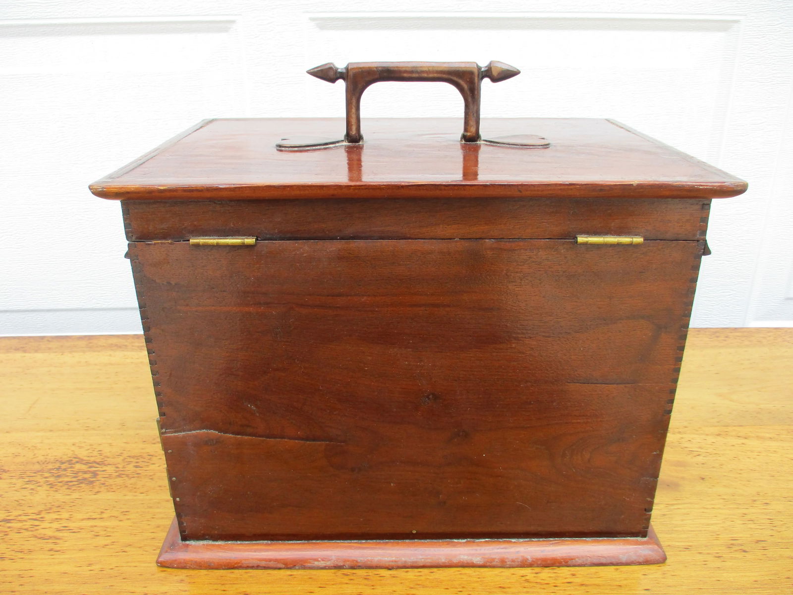 Antique Folk Art Hand Carved Jewelry Box or Trinket Box - 4