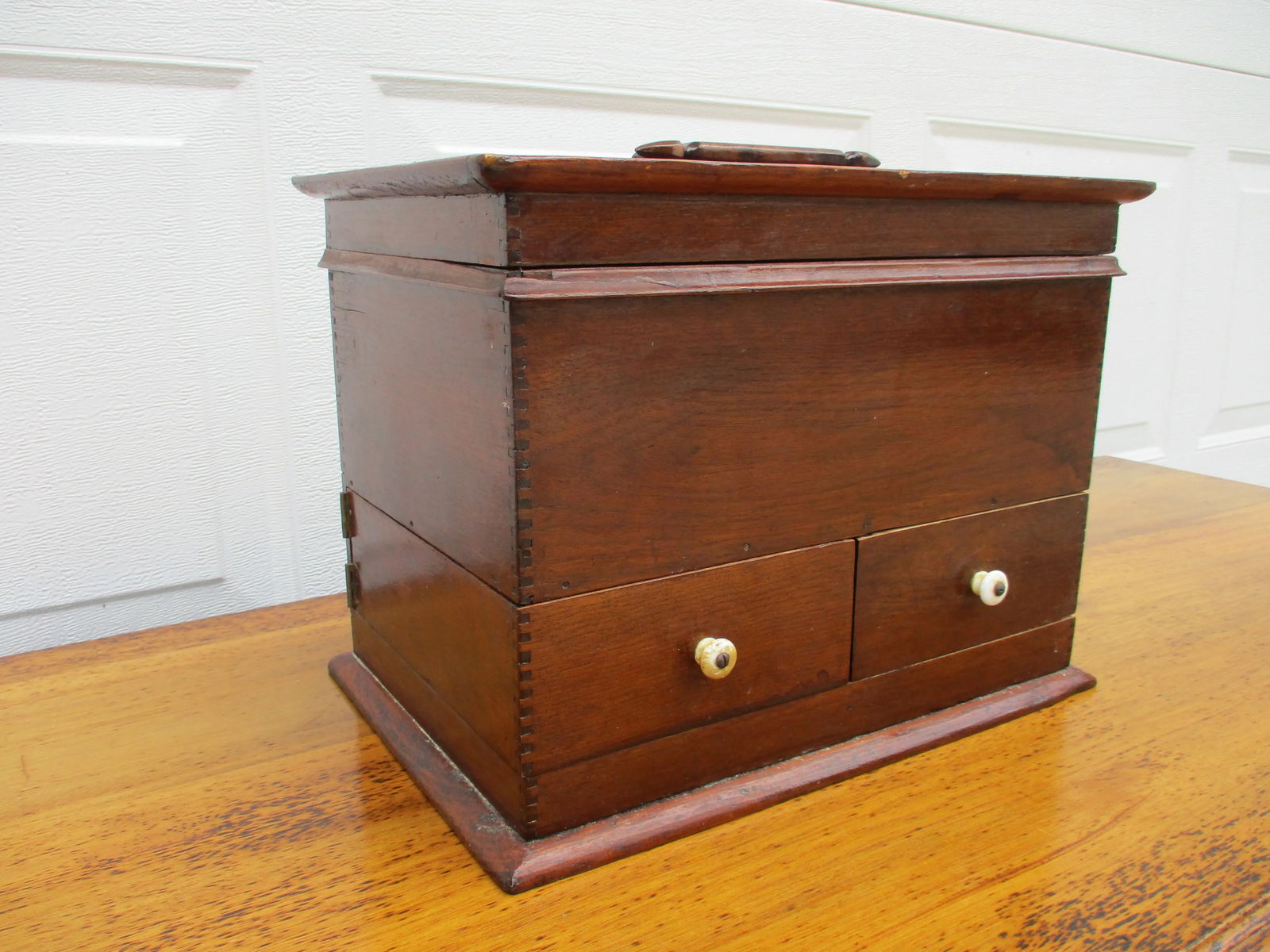 Antique Folk Art Hand Carved Jewelry Box or Trinket Box - 5