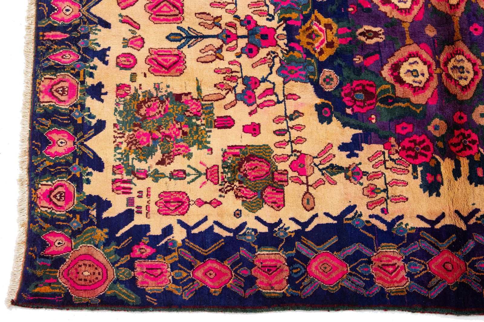 1960s Vintage Bidjar Persian Wool Rug With Purple and Pink Rosette Motif - 4