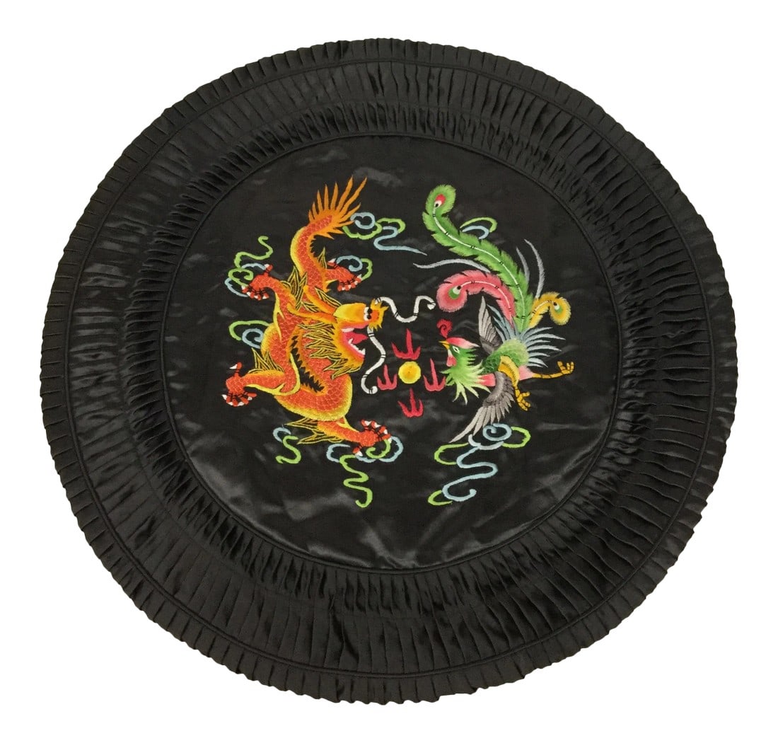 1980s Vintage Chinese Silk Pillow: The dragon and phoenix are the most famous symbols in the history of China. This beautiful pillow has been lovingly stored away for nearly 40 years. Pure silk satin with delicate embroidered