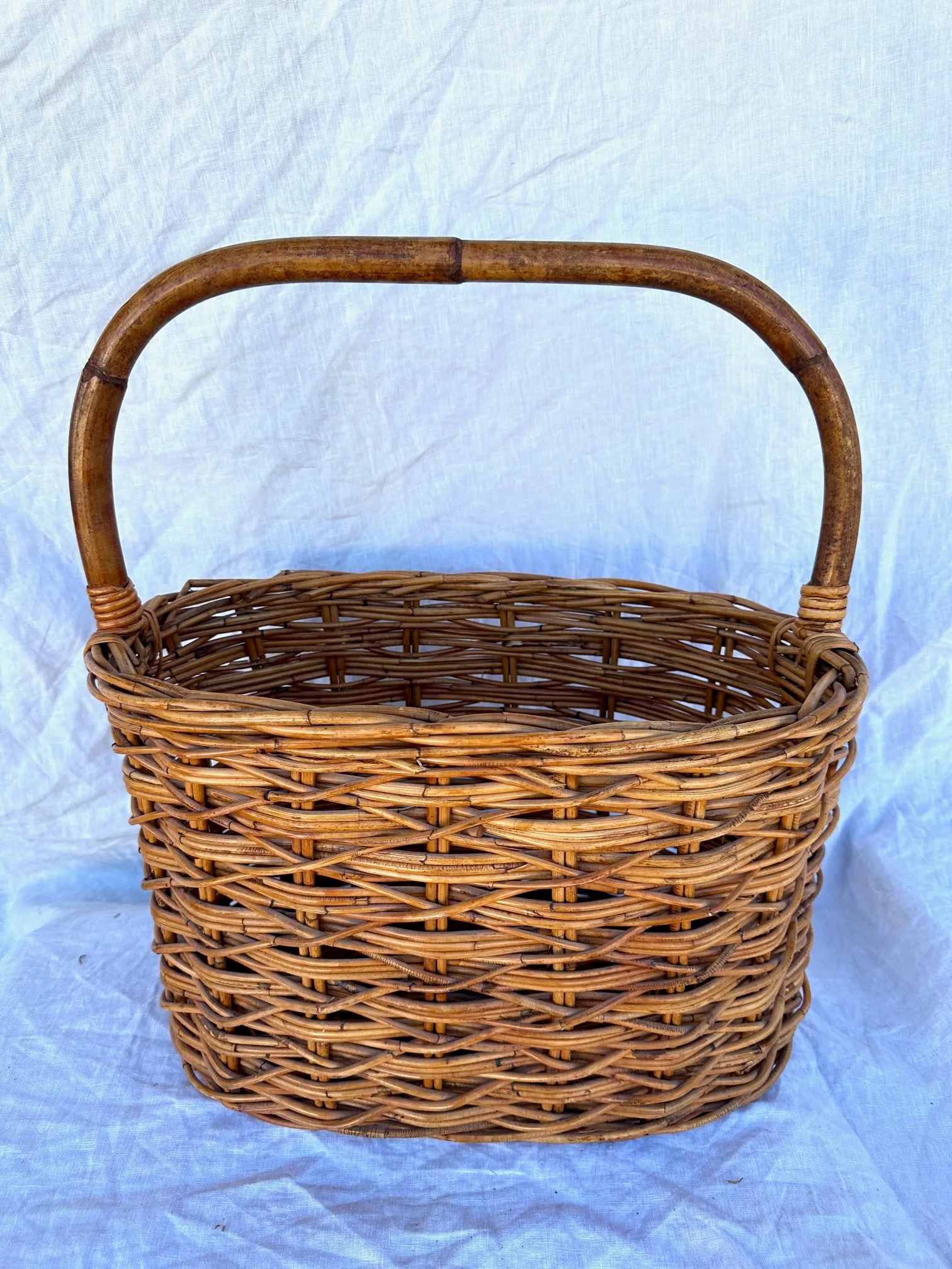 Rustic European Woven Wicker/Rattan Basket - 5
