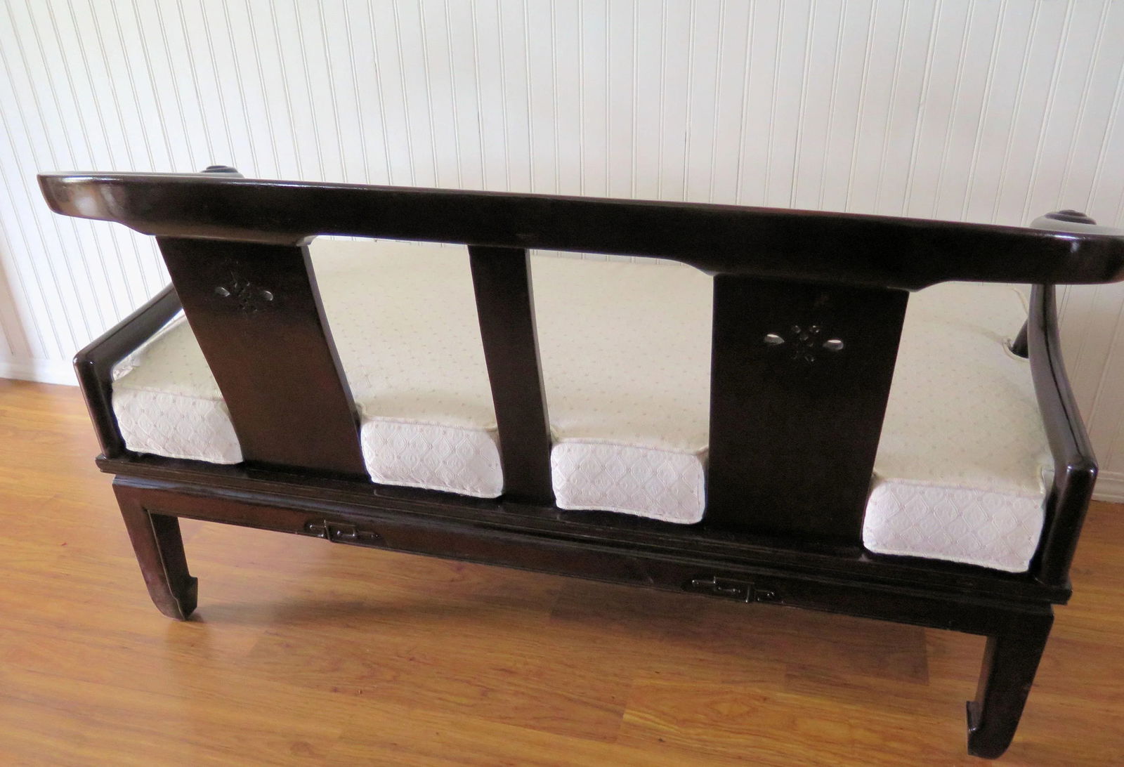 1950s Mid-Century Chinoiserie Cherry Wood Settee/Bench in the Manner of James Mont - 4