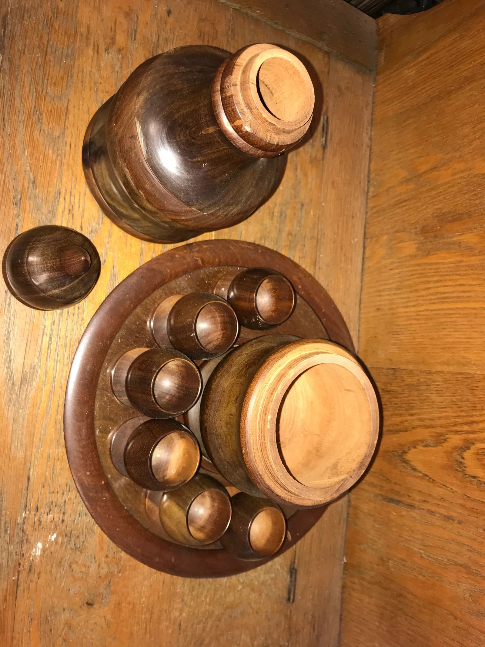 1960s Wood Decanter & Glasses Set- 8 Pieces - 5