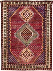 Vintage Persian Shiraz Rug – Size: 4' 9" X 6'5"