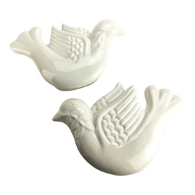 White Ceramic Vintage Wall Dove Planters a Pair