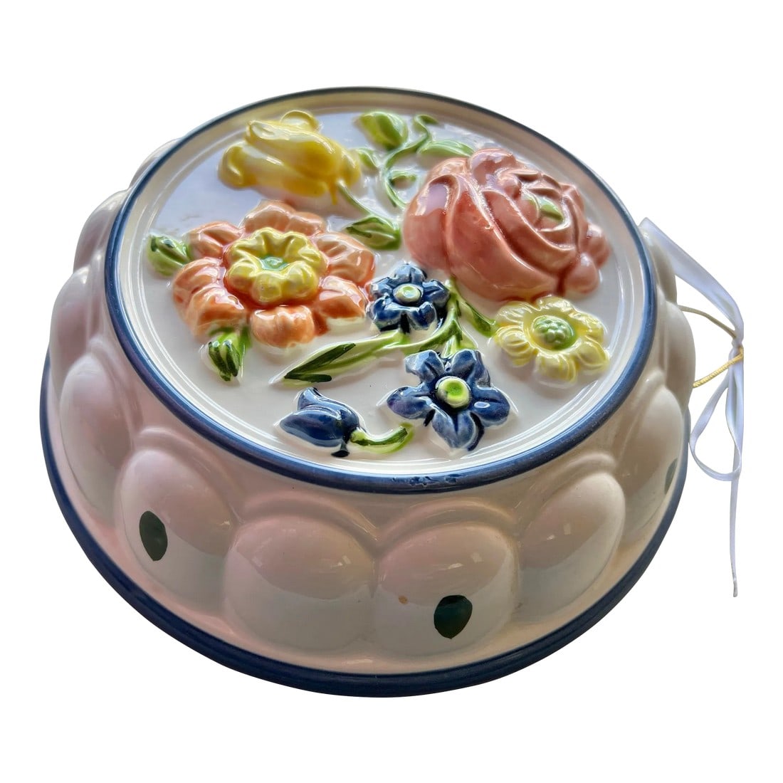 Vintage Ceramic Mold Floral Wall Decor (1 of 6)