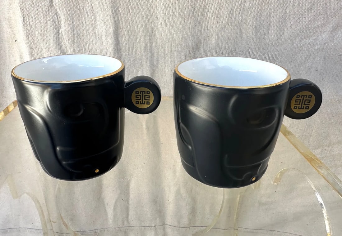 Pair of National Palace Museum Black Mugs - 3