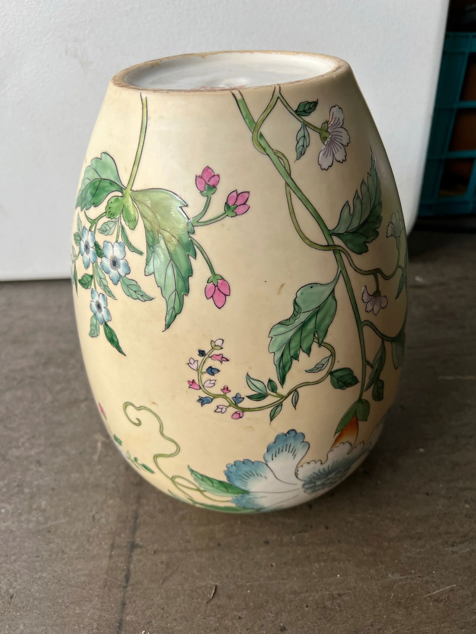 Vintage Chinoiserie Floral Ginger Jar With Lid - 9