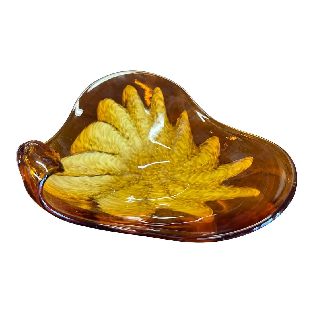 Vintage Amber Glass Decorative Murano Style Bowl: Vintage unmarked Amber Murano decorative bowl. Iridescence /sparkle flecks of gold within the amber glass. Has a floral design and a curved handle. Vintage Murano Style Amber Glass Dish Bowl Inlaid Fl