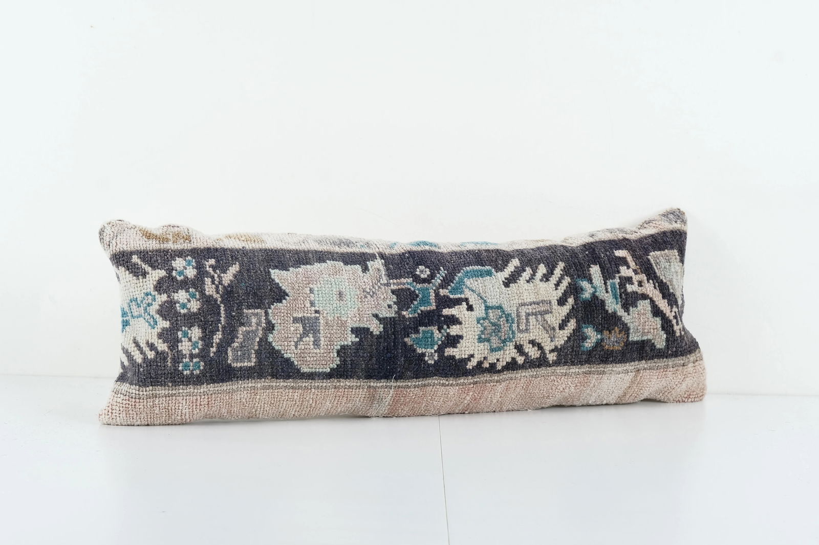 Turkish Oushak Rug Bedding Pillow Cover, Wool Boho Woven Carpet Cushion Cover 12'' X 30'' - 3