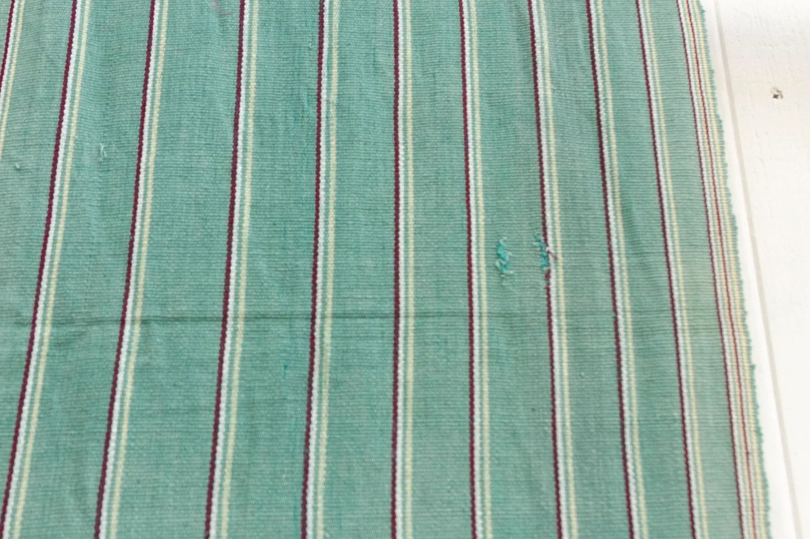 Mid-Century Sea Foam Green Mayan Coverlet - 4