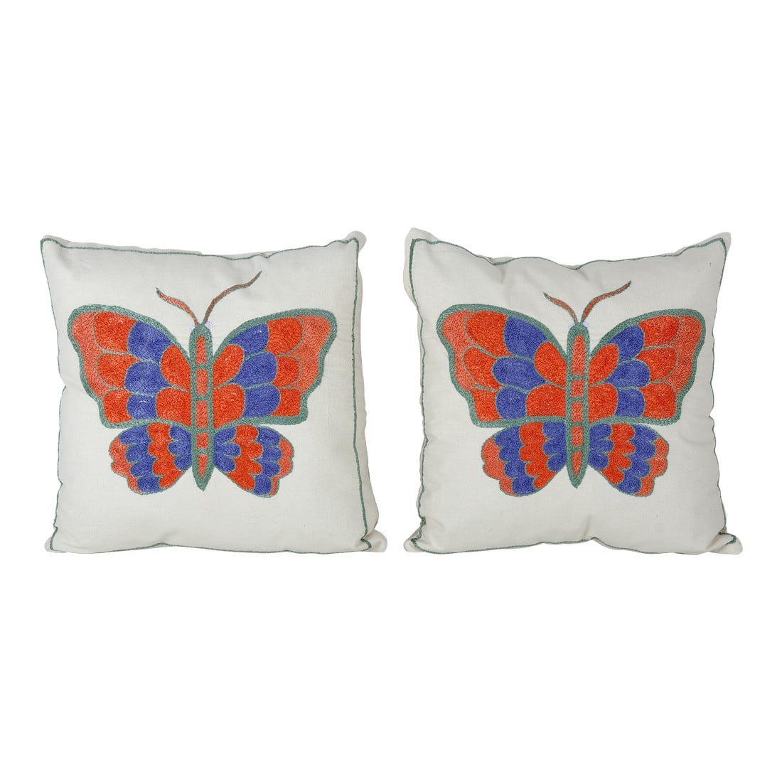 Suzani Bird Cushion Cover - a Pair: Suzani Bird Cushion Cover - A Pair Elevate your home decor with our Turkish Suzani Pillow Cover, featuring exquisite vintage Uzbek fabric that celebrates the allure of handmade craftsmanship. Each pie