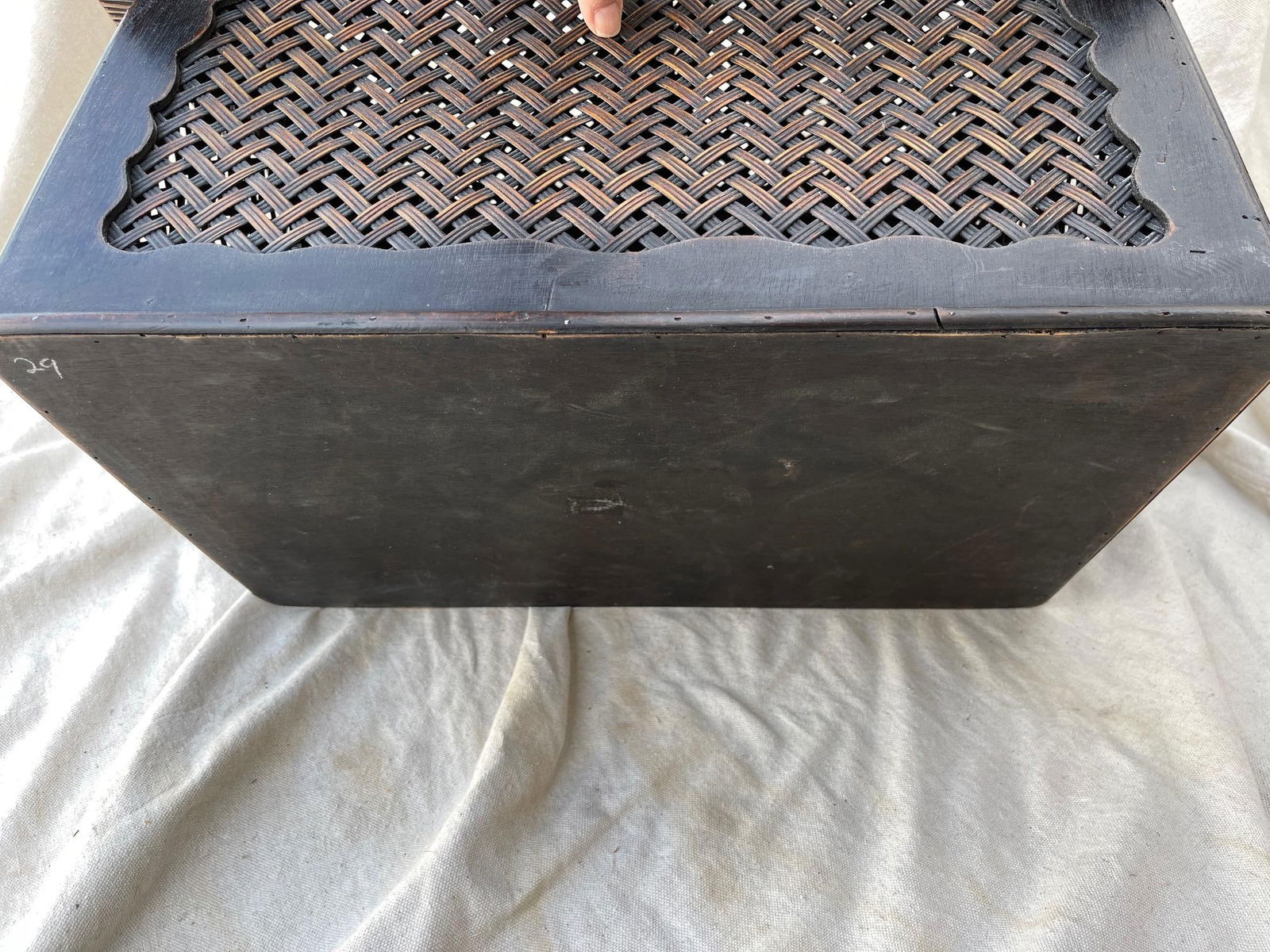 Vintage Woven Rattan/Bamboo Lidded Box - 5