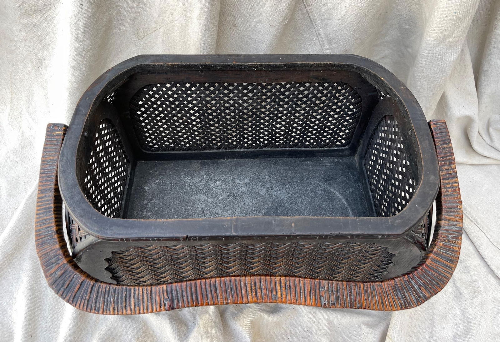 Vintage Woven Rattan/Bamboo Lidded Box - 6