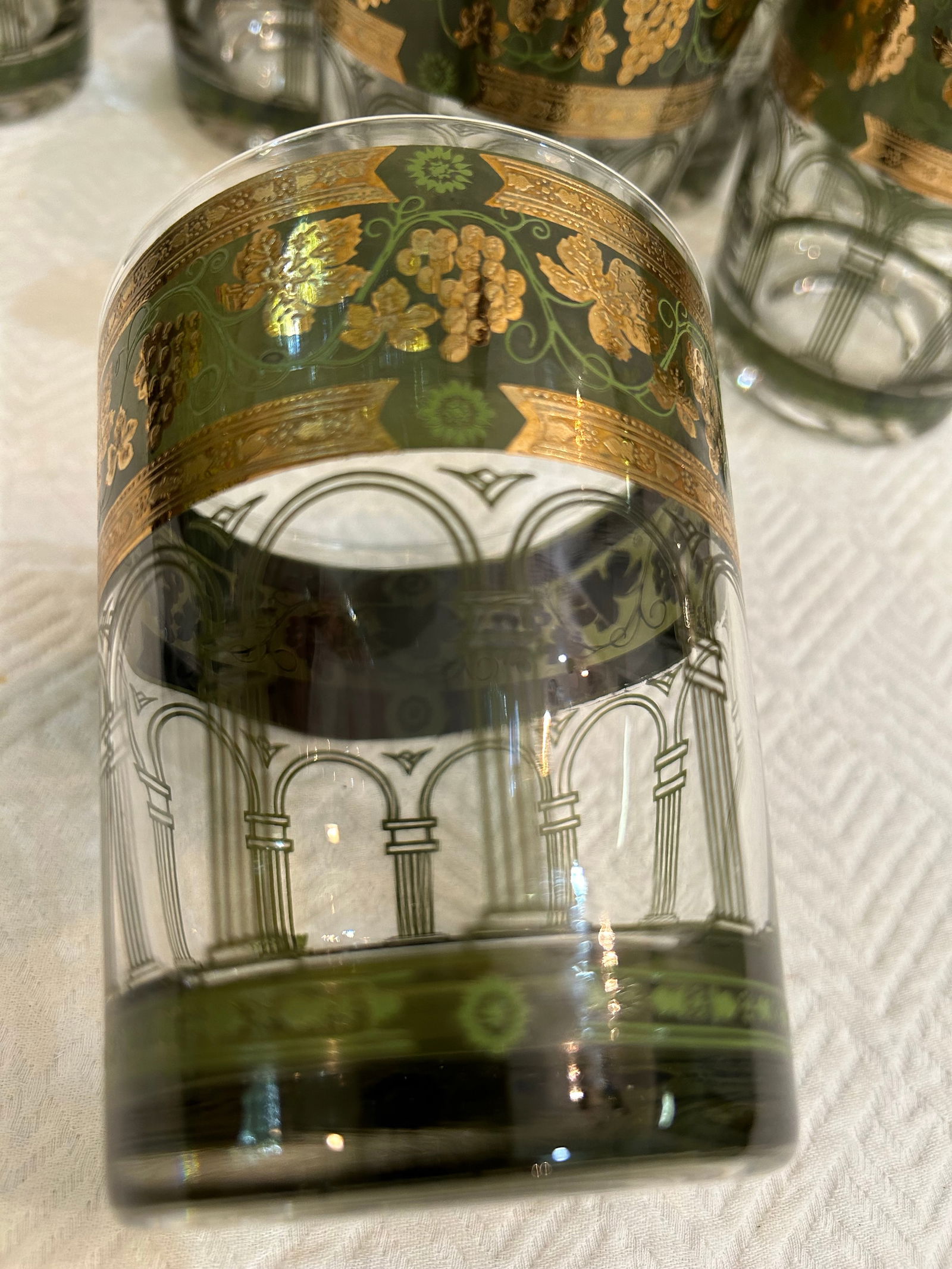 Mid 20th Century Cera "Golden Grapes Green" 12oz Flat Tumblers - a Set of 7 - 3