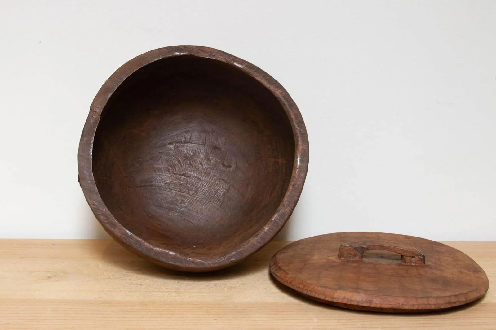 Large Vintage Naga Lidded Bowl - 7