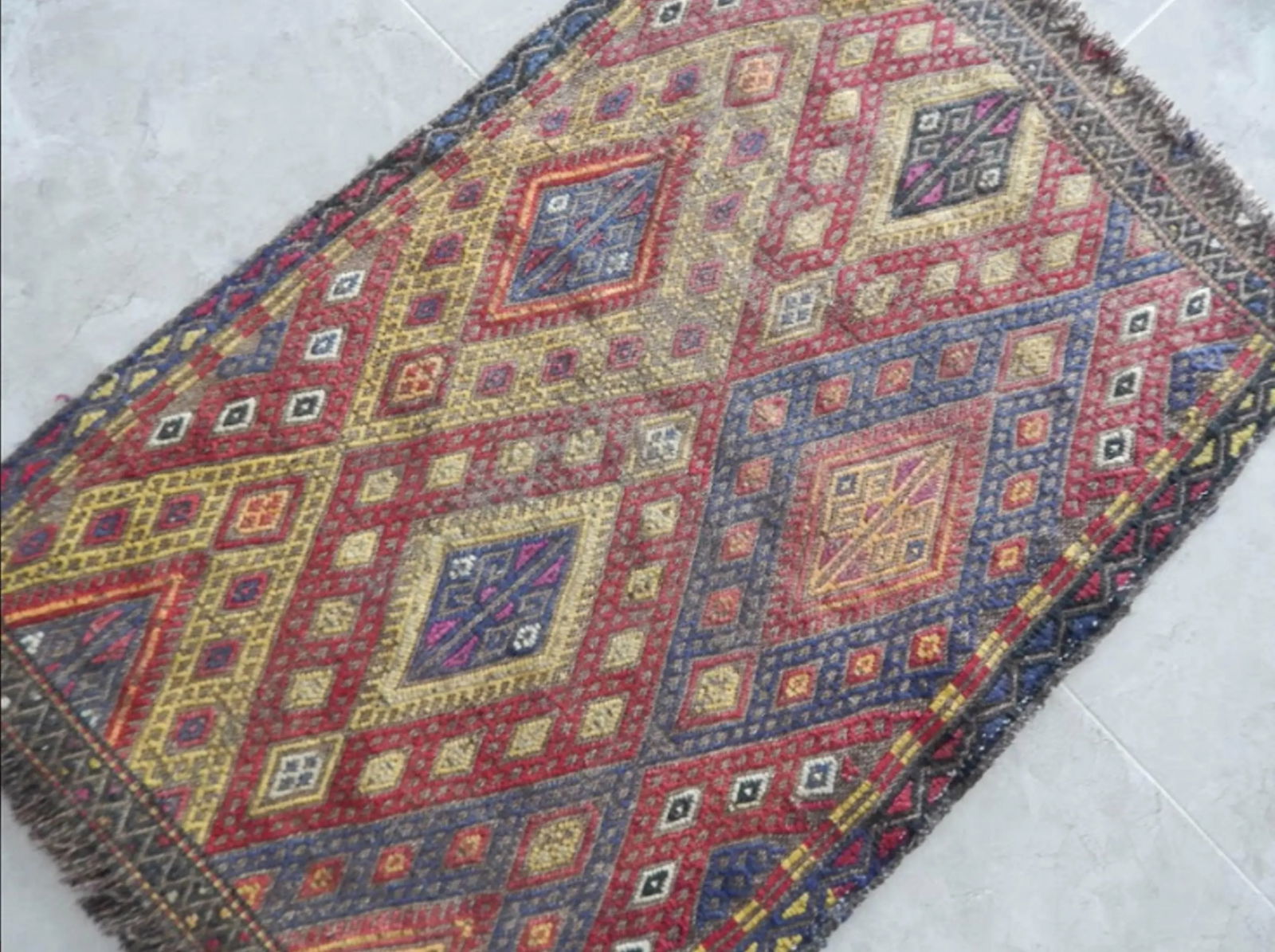 Small Turkish Cicim Rug With Geometrical Design 1"²8"³ × 2"²8"³ - 4