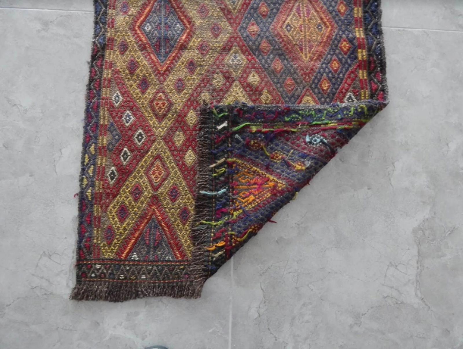Small Turkish Cicim Rug With Geometrical Design 1"²8"³ × 2"²8"³ - 7
