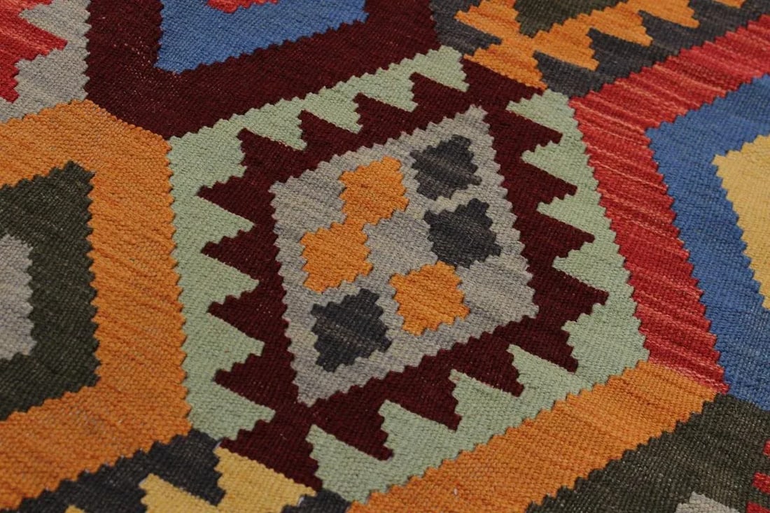 Shabby Chic Kilim Red Hand-Woven Wool Rug -5'9" X 7'9" - 4