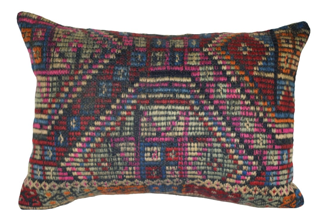 Vintage Hand Embroidered Turkish Pillow, Ethnic Farm 14'' X 20'' (35 X 50 Cm): This handwoven kilim pillow is made from Anatolia and Middleast Kilim fragments. Each of our kilim pillow cover is cut from an old kilim. 14'' x 20'' (35 x 50 Cm). Back part of the kilim cushions are
