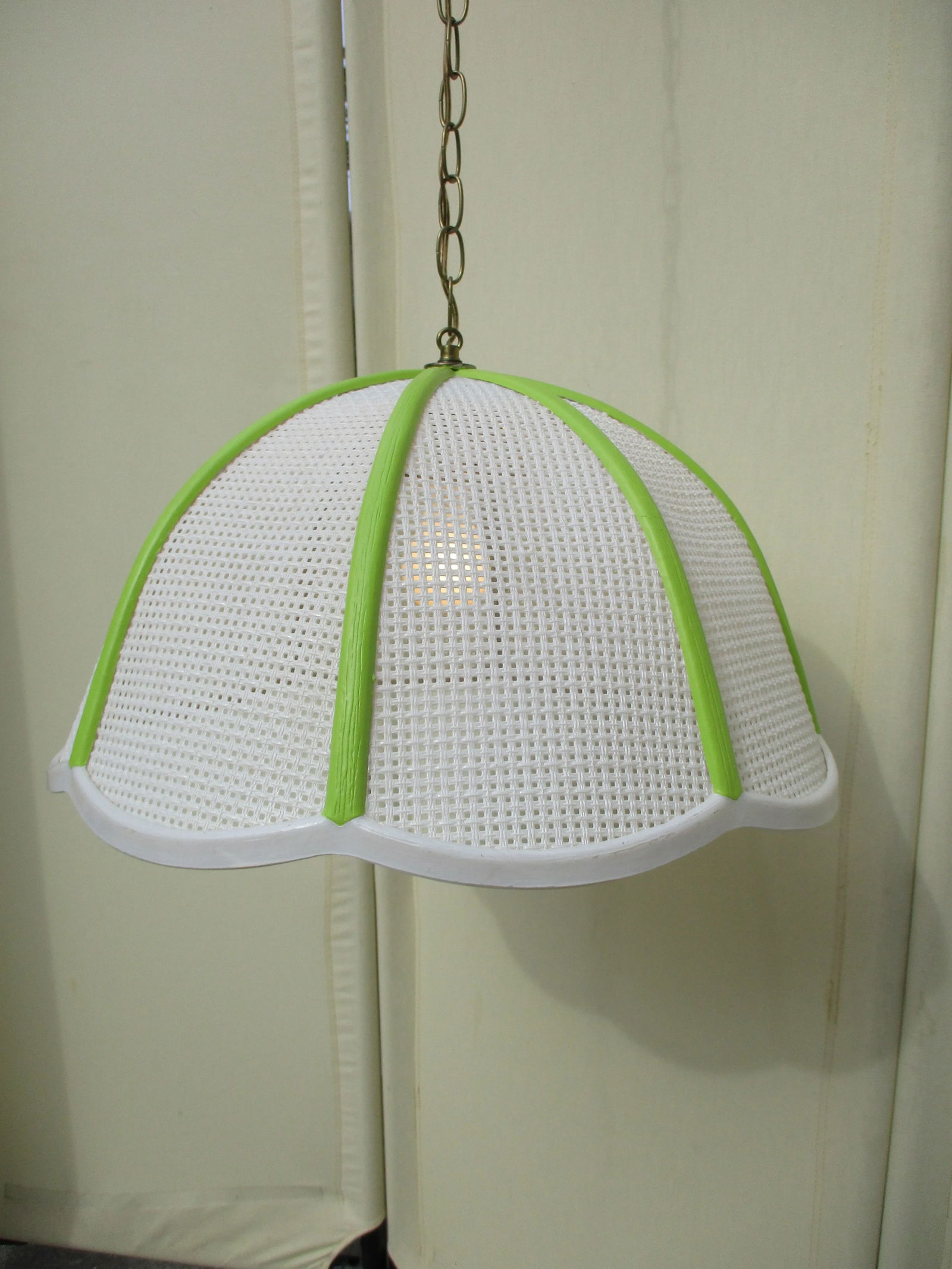 Mid-Century Modern Green and White Swag Lamp - 5
