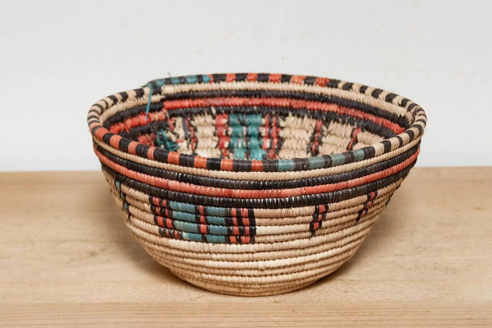 Anaguta Woven African Basket - 3